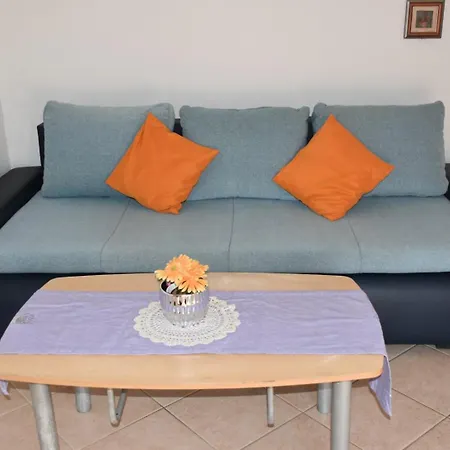 Lila - 3 Stars Apartment *